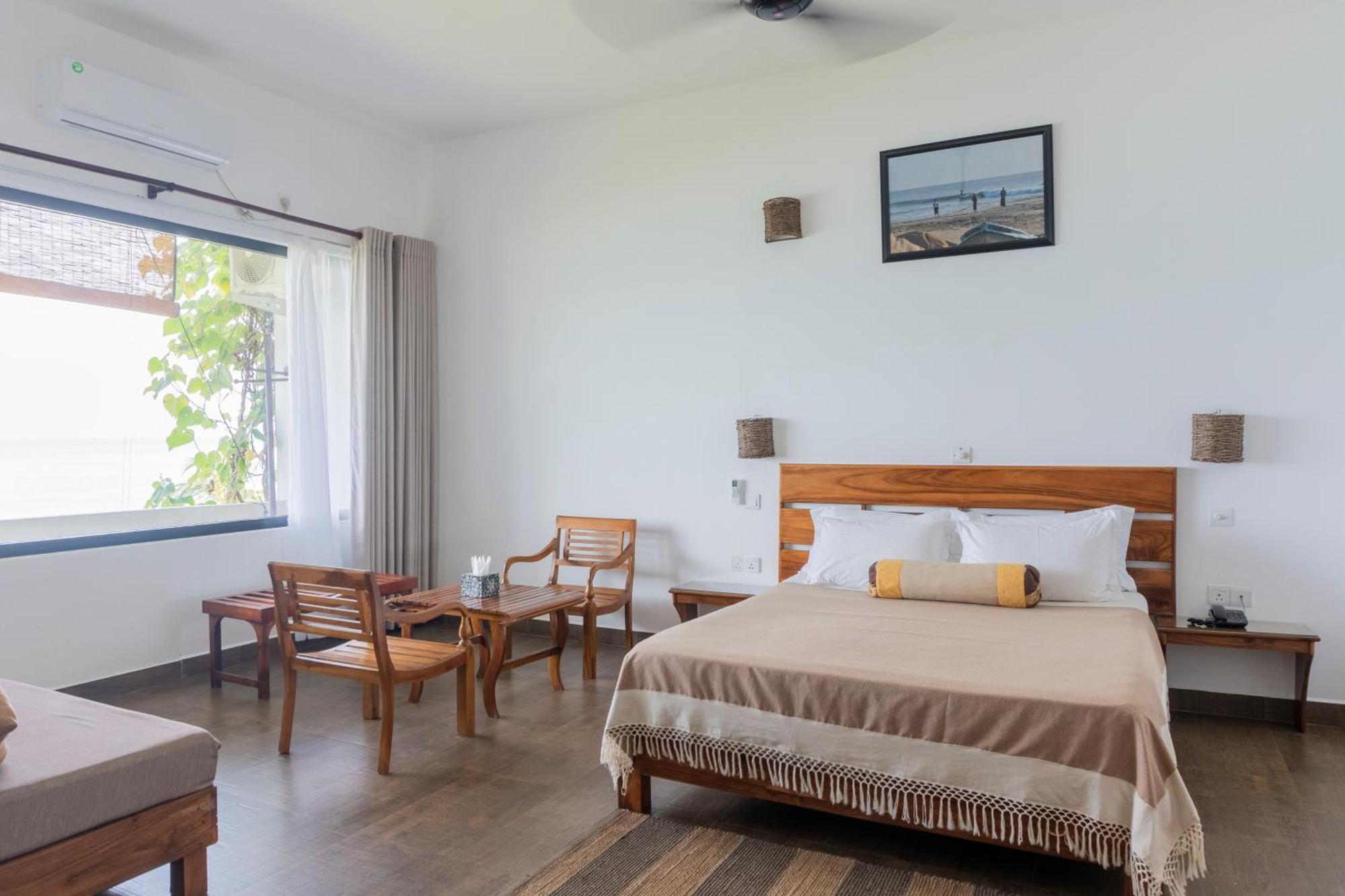 Bay Vista Hotel Аругам Бей Екстериор снимка