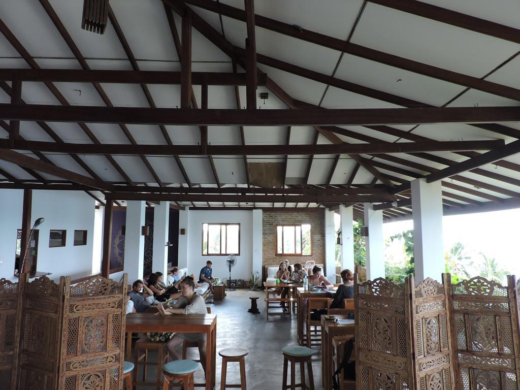 Bay Vista Hotel Аругам Бей Екстериор снимка